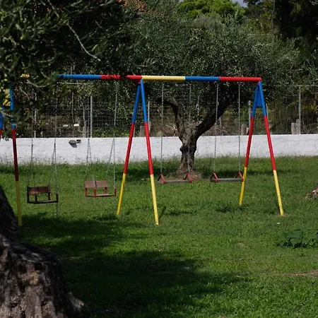 Dom wakacyjny Olive Garden & Acharavi (Corfu)