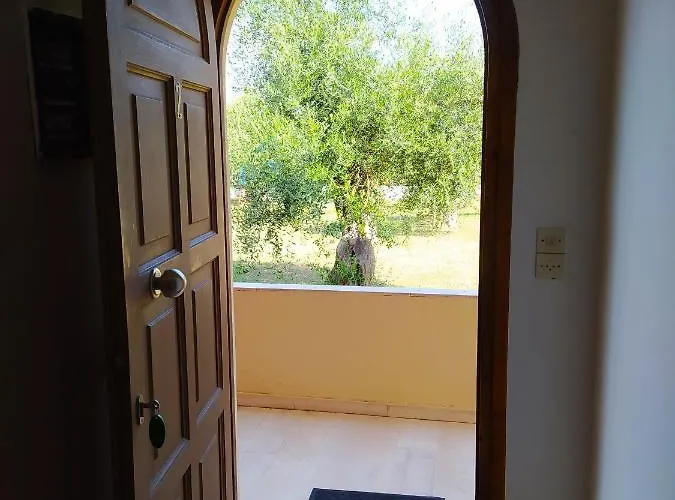 Holiday home Olive Garden & *