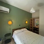 בית נופש Olive Garden & אצ'ארבי